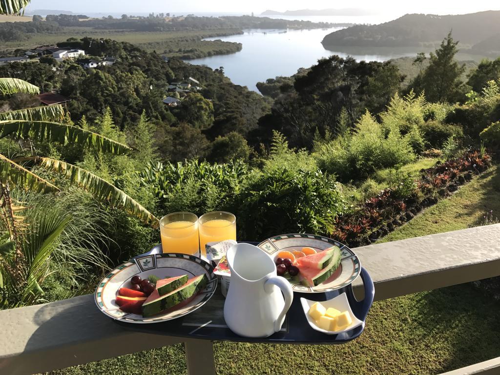 Baywaterviews Bed and Breakfast Haruru Eksteriør billede